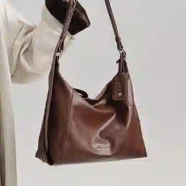 MILLIE'S Tote