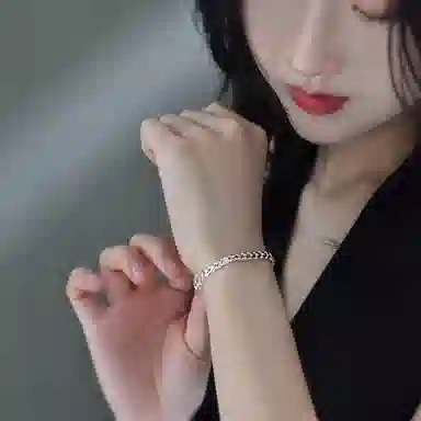 ADHORA ins 990