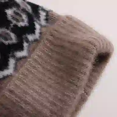 lagur 100Cashmere 100