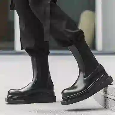 Jianxiu Chelsea Boots Black