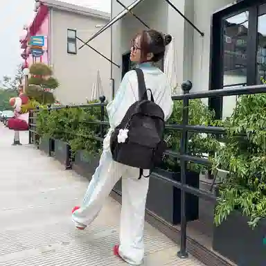 芭菲尼 百搭时尚 尼龙 双肩包 女款 多色