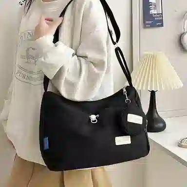 芭菲尼 休闲简约日常通勤时尚百搭 尼龙 单肩斜挎包 女款 白色黑色黄色蓝色