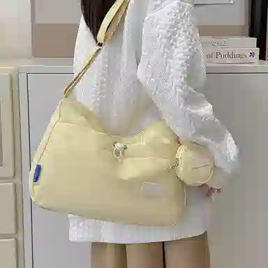 芭菲尼 休闲简约日常通勤时尚百搭 尼龙 单肩斜挎包 女款 白色黑色黄色蓝色