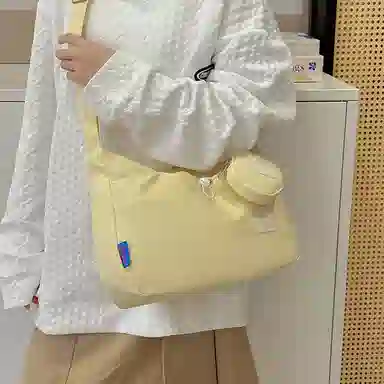 芭菲尼 休闲简约日常通勤时尚百搭 尼龙 单肩斜挎包 女款 白色黑色黄色蓝色