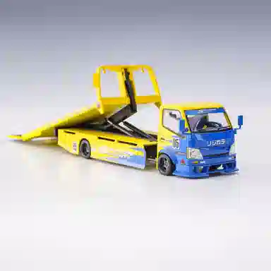 Chiyu Model 1:64 Pink Edition