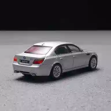 Chiyu 1:64DCT BMW M5 (E60)