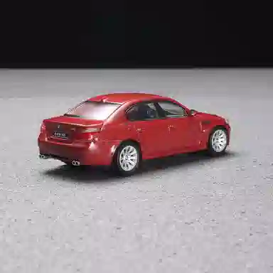 Chiyu 1:64DCT BMW M5 (E60)