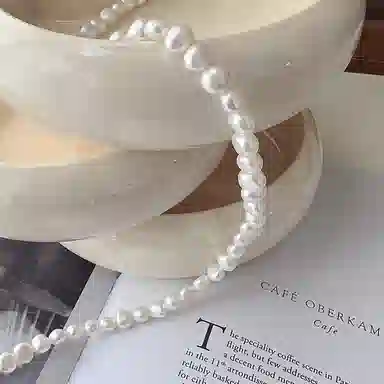 NATURALLYJOJO Pearl Necklace