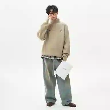 CHARLIE GOLF Basic Logo Turtleneck Sweater