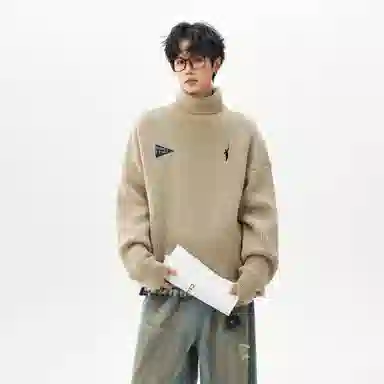 CHARLIE GOLF Basic Logo Turtleneck Sweater