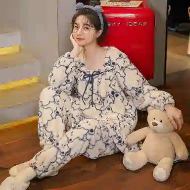 花季的故事 韩版卡通耐磨保暖亲肤透气舒适长袖长裤可外穿家居服睡衣套装 女款 白色