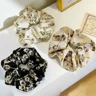 左欧 大肠 高级感碎花 精致复古 公主风高颜值大号 发圈 头绳 女款