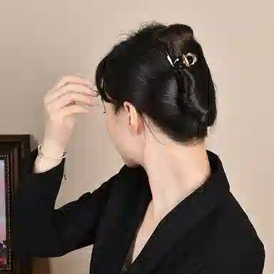 左欧 发量少 后脑勺盘发 高级感鲨鱼夹 发夹 女款