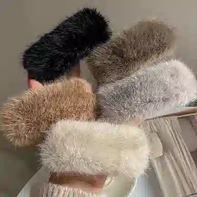 左欧 方形大号毛绒碎发边夹侧边 发夹 女款