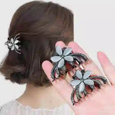左欧 中号抓夹半扎发花朵后脑勺鲨鱼夹子顶夹 合金 发夹 女款