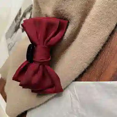 左欧 缎面蝴蝶结抓夹 双面 后脑勺大号鲨鱼夹 发夹 女款 酒红色