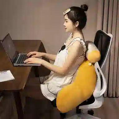 乐乐鱼 座椅靠垫 趴枕透气 玩偶周边