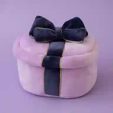 乐乐鱼 趣味创意可爱多巴胺礼盒抱枕 陪伴治愈 玩偶周边