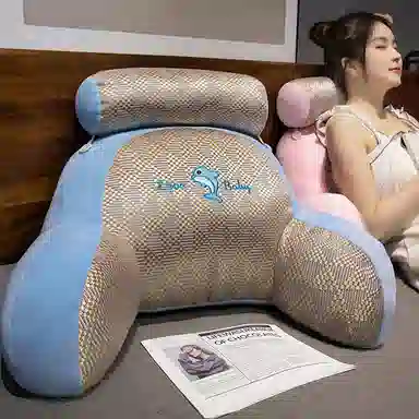 乐乐鱼 座椅靠垫 趴枕透气 玩偶周边