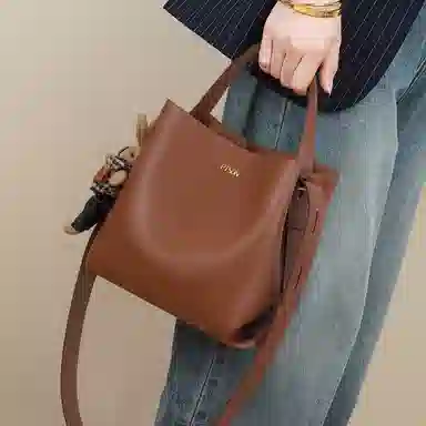 PT'SON Bucket Bag Caramel