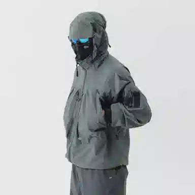 Lanqi Qidiaozhe Waterproof Jacket