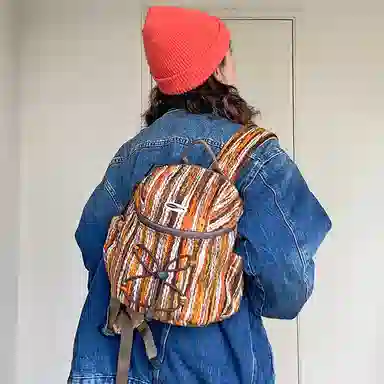 SUMAYZOY Scone Knit Backpack Soil Chestnut Monet Blue