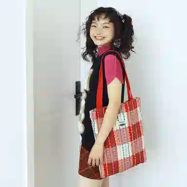 SUMAYZOY Rainbow Plaid Tote