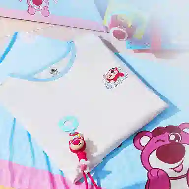 Disney x Disney store chill T IP
