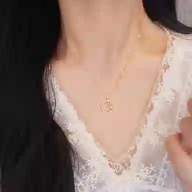 S925