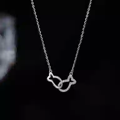 999