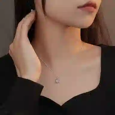 S925