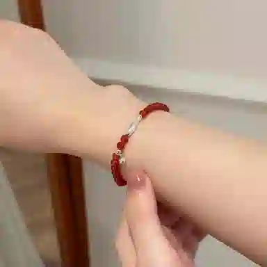 亲喜 小鱼可爱复古年年有鱼设计感小众小清新古风新中式温柔百搭叠戴串珠 玛瑙 手串 女款