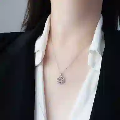 S925
