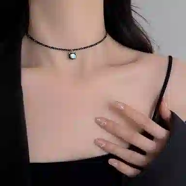 chokercosplay