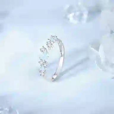 S925