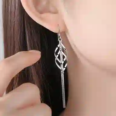 S925