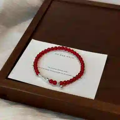 亲喜 小鱼可爱复古年年有鱼设计感小众小清新古风新中式温柔百搭叠戴串珠 玛瑙 手串 女款