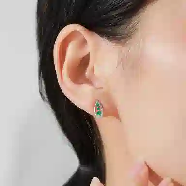 S925