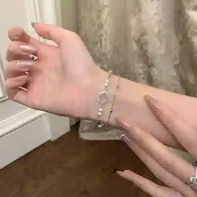 S925