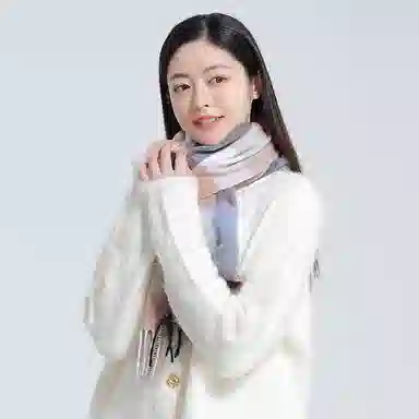 匹克 冬季防寒保暖多巴胺文艺小清新流苏披肩两用 羊仔毛 聚酯纤维 绒线围巾 男女同款情侣款 棕色/蔚蓝/粉色/米白