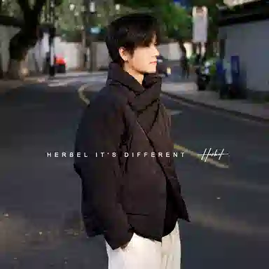 HERBEL Irregular Design Down Jacket