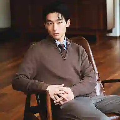 SAINT ANGELO Trendy Half Turtleneck Sweater