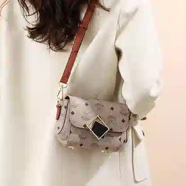 木林森 韩版百搭高级感印花 合成革 单肩包 常规 女款 多色