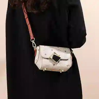 木林森 韩版百搭高级感印花 合成革 单肩包 常规 女款 多色