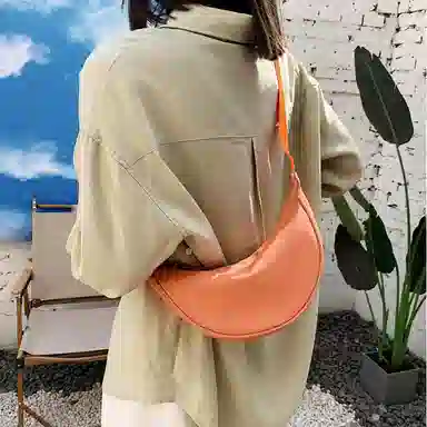 艾妮兔 简约时尚百搭 帆布 单肩斜挎包 小号 女款 橘色/白色/黑色