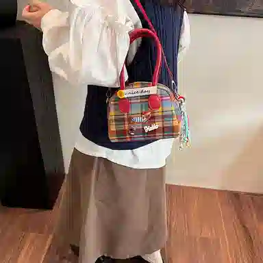 Ainitu Vintage Wool Shoulder Bag