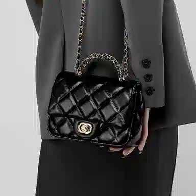 Carnival Keep Classic Quilted Chain Crossbody Small Black Red