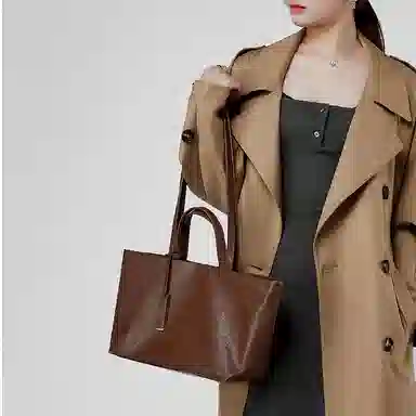 Carnival Keep Tote
