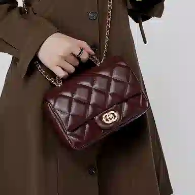 Carnival Keep Classic Quilted Chain Crossbody Small Black Red