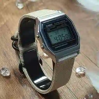 CASIOYOUTH 10 A158WA-1